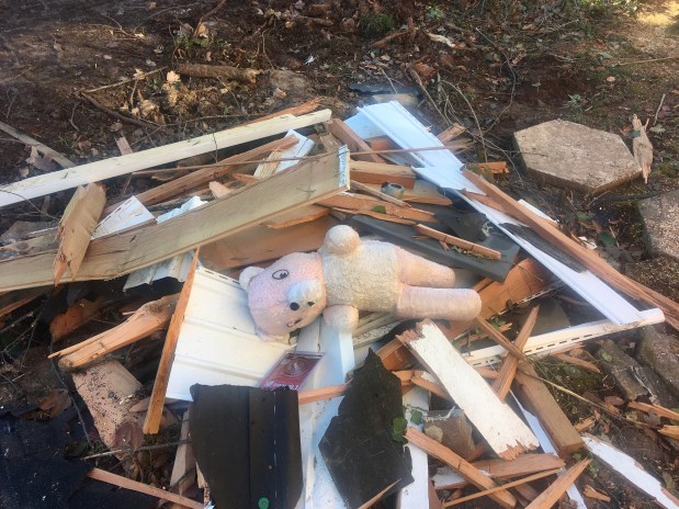 Stories of the Heart: Memories In the Rubble!&nbsp;(12/23/21)